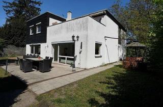 Doppelhaushälfte kaufen in 13593 Staaken, Hauptstadtmakler-Attraktive Doppelhaushälfte mit Pool