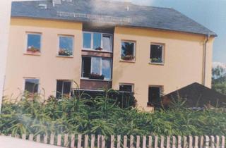 Reihenhaus kaufen in 08538 Weischlitz, Dreifamilienhaus mit Potenzial..., Nebengebäde -/ Werkstatt in Weischlitz !