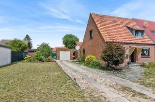 Doppelhaushälfte kaufen in 41334 Nettetal, Sanierungsbedürftige Doppelhaushälfte mit Potenzial in Nettetal-Kaldenkirchen