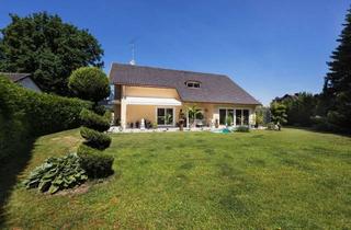 Villa kaufen in 85630 Grasbrunn, Villa mit Gartenparadies und separater Einliegerwohnung