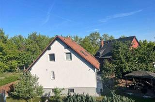 Einfamilienhaus kaufen in 13053 Alt-Hohenschönhausen, Luxuriöses Wohnerlebnis: 9-Zimmer-Einfamilienhaus mit Marmor-Veredelung