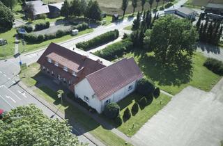 Haus kaufen in 18516 Süderholz, Gastronomieobjekt mit Potential: Gasthof, Pension und Eventsaal nahe Grimmen