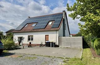 Haus kaufen in 32425 Minden, Mehr als nur ein Zuhause – Wohn(t)räume auf über 325 m² mit sonniger Terrasse und Solardach