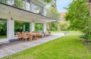 Villa kaufen in 14052 Berlin, Freistehende Bauhaus-Architektenvilla in exponierter Grünlage