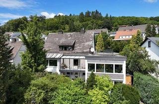 Einfamilienhaus kaufen in 35683 Dillenburg, Großzügiges Einfamilienhaus mit Einliegerwohnung in ruhiger Aussichtslage und Schlossblick