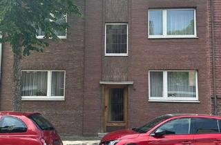Reihenhaus kaufen in 41065 Lürrip, Großes Reihenhaus / Mehrfamilienhaus