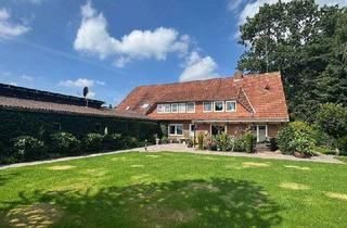 Haus kaufen in 49685 Emstek, Großes Zweifamilienhaus, sehr gepflegt, zentral gelegen.