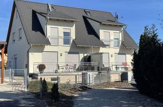 Haus mieten in Ahornweg 2b, 91315 Höchstadt, Doppelhaushälfte mit Garten, Terrasse, Carport und Stellplatz, Höchstadt/EtzelskirchenÖstl