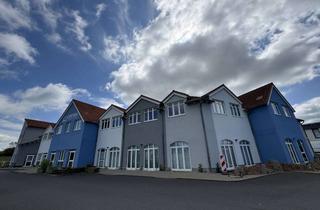 Gewerbeimmobilie kaufen in 09669 Frankenberg, Vielseitiges Gewerbeareal mit Verkaufs- und Lagerhalle sowie Bürogebäude in Toplage