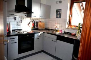Wohnung kaufen in Kiefernweg, 74321 Bietigheim-Bissingen, Attraktive 2 1/2 Zimmer DG-Wohnung in ruhiger Lage mit Loggia