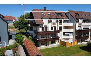 Wohnung kaufen in 72250 Freudenstadt, Dachgeschosswohnung mit Balkon und Tiefgarage in zentraler Lage