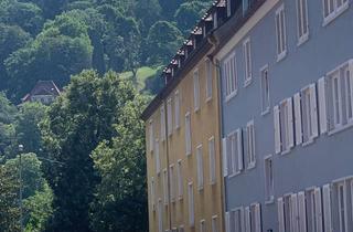 Wohnung kaufen in Bernhardstraße 16, 79098 Neuburg, Attraktive 3-Zimmer-Hochparterre-Wohnung mit geh. Innenausstattung mit Balkon und EBK
