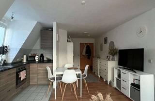 Wohnung mieten in 75223 Niefern-Öschelbronn, Gepflegte 1,5-Zimmer-Wohnung mit Balkon und EBK in Niefern-Öschelbronn