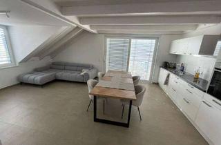 Wohnung mieten in Murgstraße 19, 75210 Keltern, Exklusive, neuwertige 3-Zimmer-Dachgeschosswohnung mit Balkon und Einbauküche in Keltern