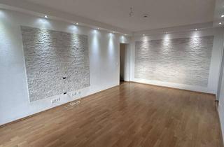 Wohnung mieten in Rohrlachstraße 00, 67059 West, 4-Zimmer-Wohnung mit Balkon in Ludwigshafen am Rhein