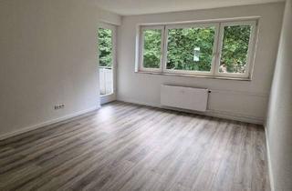 Wohnung mieten in Hasselstraße 161, 42651 Solingen-Mitte, Frisch renovierte 2-Zimmer-Wohnung mit Balkon