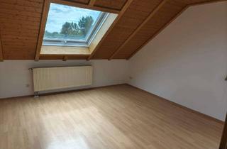 Wohnung mieten in Engelitz 14, 88145 Hergatz, Attraktive 2-Zimmer-Dachgeschosswohnung im Außenbereich