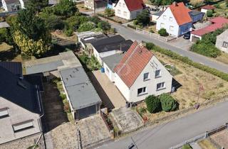 Einfamilienhaus kaufen in 01979 Lauchhammer, Großes Einfamilienhaus in Lauchhammer mit viel Potenzial zur Selbstentfaltung