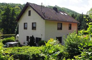 Haus kaufen in 56656 Brohl-Lützing, Rarität ! Tolles Haus, fast Alleinlage, Außenpool, inmitten der Natur und doch zentral,