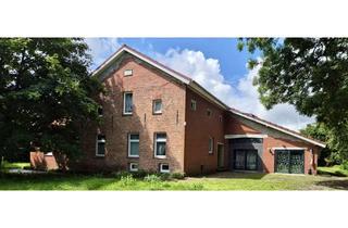 Bauernhaus kaufen in 26826 Weener, Saniertes Bauernhaus mit Pool und 3 Einliegerwohnungen, Renovierungsbedürftig