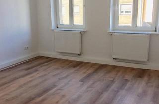 Wohnung mieten in 90459 Nürnberg, Frisch renovierte, kleine 3- Zimmerwohnung mit großem Balkon