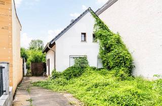 Einfamilienhaus kaufen in 50226 Frechen, Frechen-Buschbell, modernisierungsbedürftiges Einfamilienhaus für die kleine Familie.