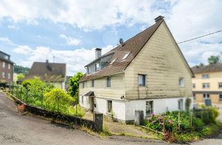 Haus kaufen in 51766 Engelskirchen, Immobilie für den Handwerker in zentraler Lage von Osberghausen!