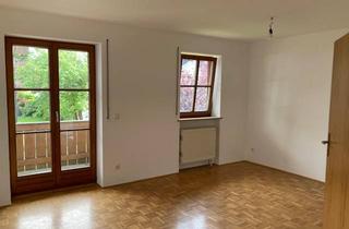Wohnung mieten in Grassauer Straße, 83236 Übersee, Liebevoll renovierte gemütliche Wohnung