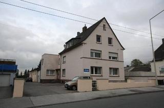 Mehrfamilienhaus kaufen in 42655 Solingen, Solingen - Gewerbehalle mit Mehrfamilienhaus in Solingen zu verkaufen