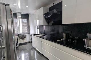 Wohnung kaufen in 67061 Ludwigshafen am Rhein, Ludwigshafen am Rhein - PROVISIONSFREI Möblierte 3-ZKB mit zwei Balkonen & Stellplatz