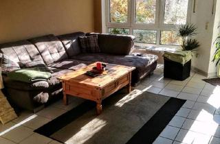 Wohnung kaufen in 61194 Niddatal, Niddatal - Lichtdurchflutete 2- Zimmer-Terrassenwohnung