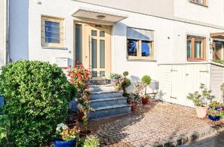 Einfamilienhaus kaufen in 69190 Walldorf, Walldorf - Großzügiges Einfamilienhaus, 6,5 Zimmer, sofort beziehbar