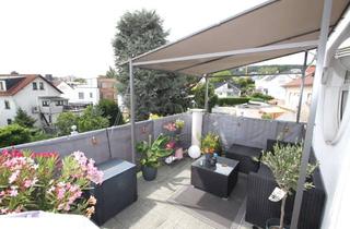 Wohnung kaufen in 65719 Hofheim am Taunus, Kapellenberg – 2-Zi.-DG-Wohnung (Bj. 1999) mit großem Balkon & TG-Stellplatz