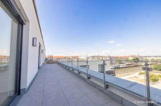 Wohnung kaufen in 90762 Stadtpark / Stadtgrenze, Über den Dächern von Fürth: Neubau 3-Zi. Dachterrassenwohnung / Wohnung kaufen