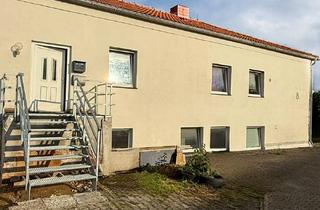 Wohnung kaufen in 32694 Dörentrup, Charmante Wohnung im ehemaligen Schulgebäude