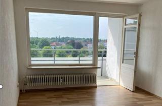 Wohnung kaufen in Hafenstraße, 25436 Uetersen, Sonnige barrierearme 2-Zimmer-Whg mit Weitblick zentral in Uetersen