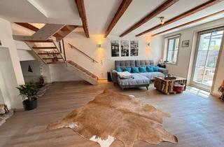 Wohnung kaufen in 70327 Wangen, * Einziehen & Wohlfühlen! Modernisierte Maisonettewohnung * EBK + 2 TL-Bäder + 2 Terrassen *