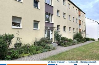 Wohnung kaufen in 90522 Oberasbach, Vermietet und gepflegt: 2-Zimmer-Wohnung mit Garage in idyllischer Lage