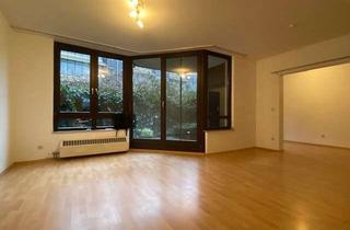 Wohnung kaufen in 47798 Stadtmitte, 1,5 Zimmerwohnung mit Garten und Terrasse "auf" dem Hansazentrum