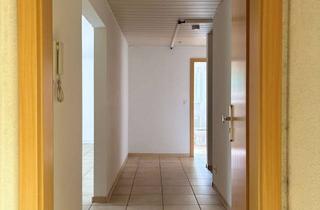 Wohnung mieten in 69198 Schriesheim, Helle 2-Zimmer-Wohnung mit großer Terrasse – mitten in Schriesheim an der Bergstraße