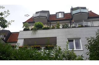 Wohnung mieten in Hilgenfeldweg 30, 07743 Nord, Schöne 2-Zimmer-Dachgeschosswohnung mit Balkon und EBK