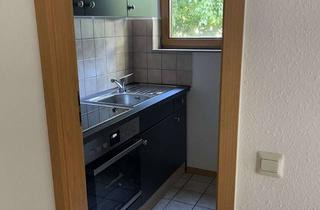 Wohnung mieten in Brentenwaldstraße 25, 70599 Steckfeld, Stilvolle 2-Raum-EG-Wohnung mit eigenem Garten und Einbauküche in Stuttgart
