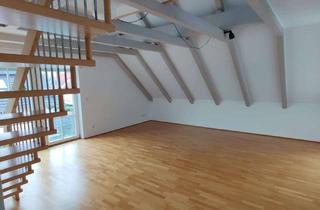Wohnung mieten in 85399 Hallbergmoos, Geschmackvolle, gepflegte 2-Zimmer-Dachgeschosswohnung in Hallbergmoos