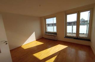 Penthouse mieten in Gökerstraße 62A, 26382 Heppens, 58 m² Penthouse mit Balkon in Heppens