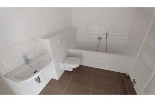 Wohnung mieten in Dresdner Str. 23b, 01809 Heidenau, Modernes Wohnen mit Komfort: 4-Zi.-Wohnung mit Terrasse, 2 Bädern und Hobbyraum