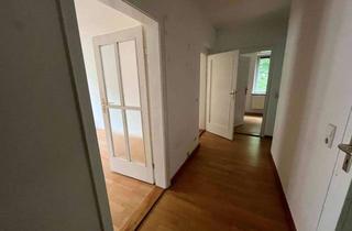 Wohnung mieten in Franz-Hübsch-Straße 14, 09661 Hainichen, Altbauflair zum Verlieben: Helle Räume für Lebensfreude und Komfort