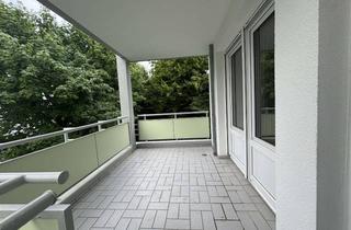 Wohnung mieten in Eselsbergsteige 63, 89075 Eselsberg, Schöne 3-Zimmer-Wohnung mit Balkon am Eselsberg