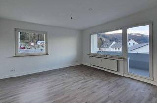 Wohnung mieten in Birkenweg, 58791 Werdohl, Einbauküche - Balkon - 3 Zimmer dazu ein 500 € Gutschein* - *Werdohl-Rodt*