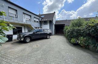 Einfamilienhaus kaufen in 50181 Bedburg, Großzügiges Einfamilienhaus mit 2 Anbau-Wohnungen und ca. 1.300m²-TRAUMGARTEN in Bedburg !!!