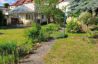 Doppelhaushälfte kaufen in 06803 Bitterfeld-Wolfen, Große Doppelhaushälfte mit schönem Garten in Greppin